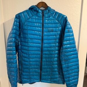 Mountain Hardwear Ghost Whisperer with Hood